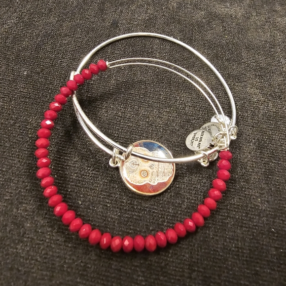 Set of 2 Alex and Ani bangles - Picture 4 of 6